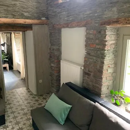 Le Nid D'hirondelle Panzió