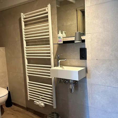 ベッド・アンド・ブレックファスト Le Nid D'hirondelle