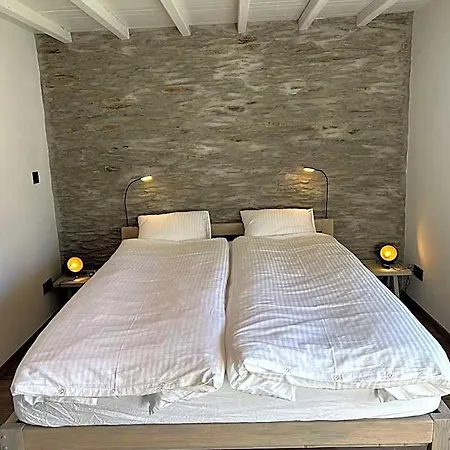 Le Nid D'hirondelle Bed & Breakfast